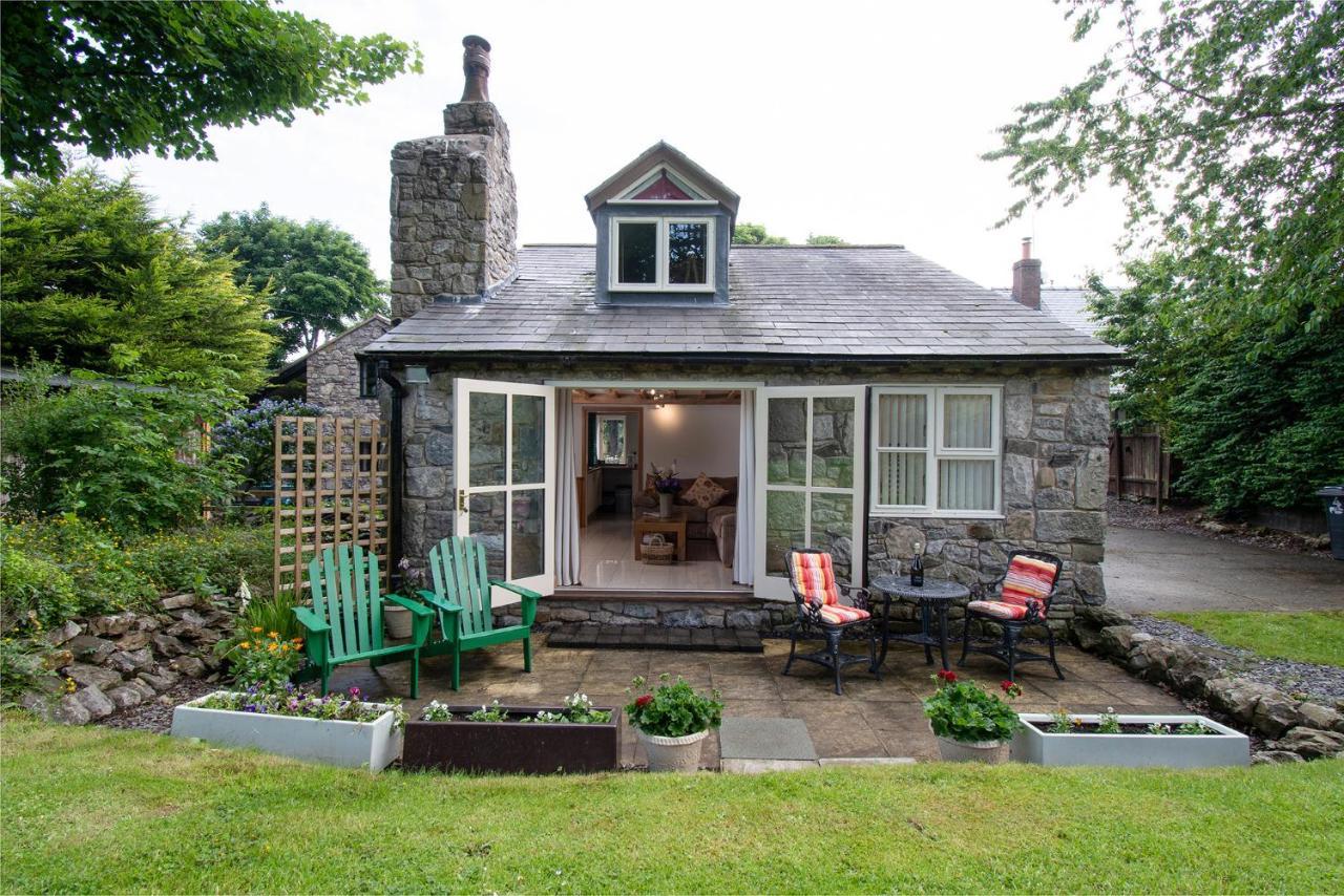 Rhydymwyn Finest Retreats - The Cottage - Luxury 1 Bed Cottage מראה חיצוני תמונה